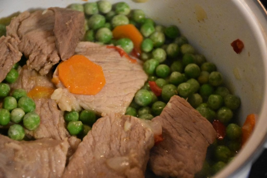 ingrediente mazare cu carne de porc-reteta