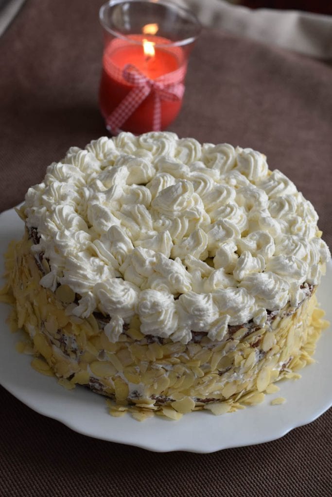 Tort de cacao cu crema mascarpone-reteta