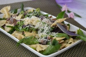 Farfalle cu spanac si ciuperci
