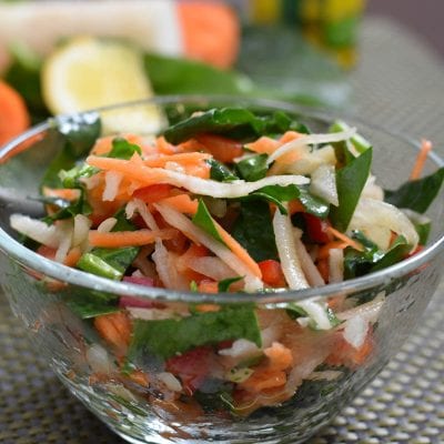 Salata de spanac si cruditati