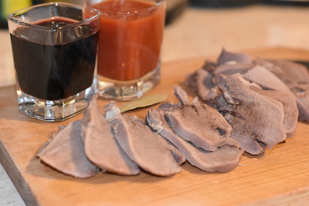 ingrediente limba cu sos-reteta